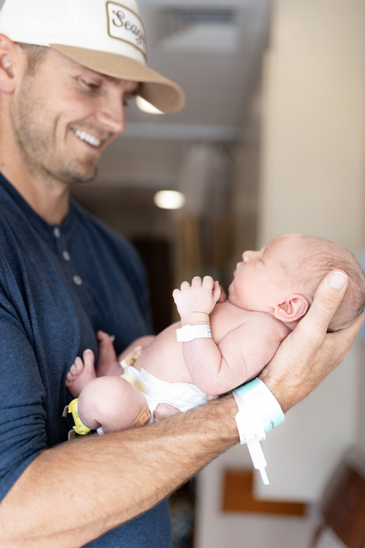 French-Hospital-Newborn-Photos013