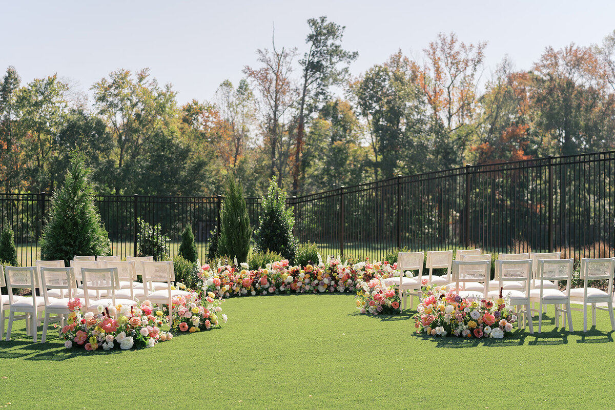outdoor wedding ceremony at donovan manor raleigh
