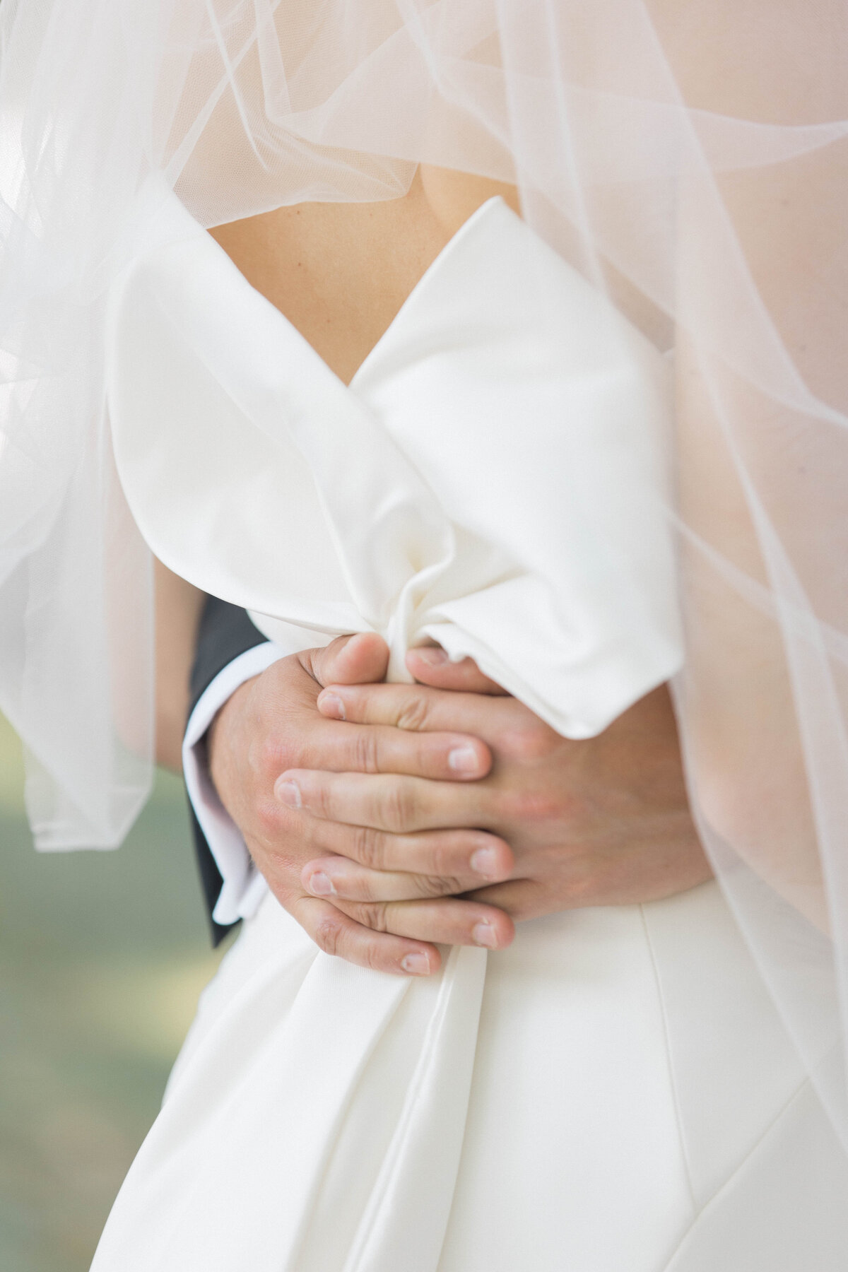 Molly Sue Photography New Jersey + East Coast Wedding Photographer Romantic Imagery Engagement Lifestyle Heirloom Wedding Albums49631