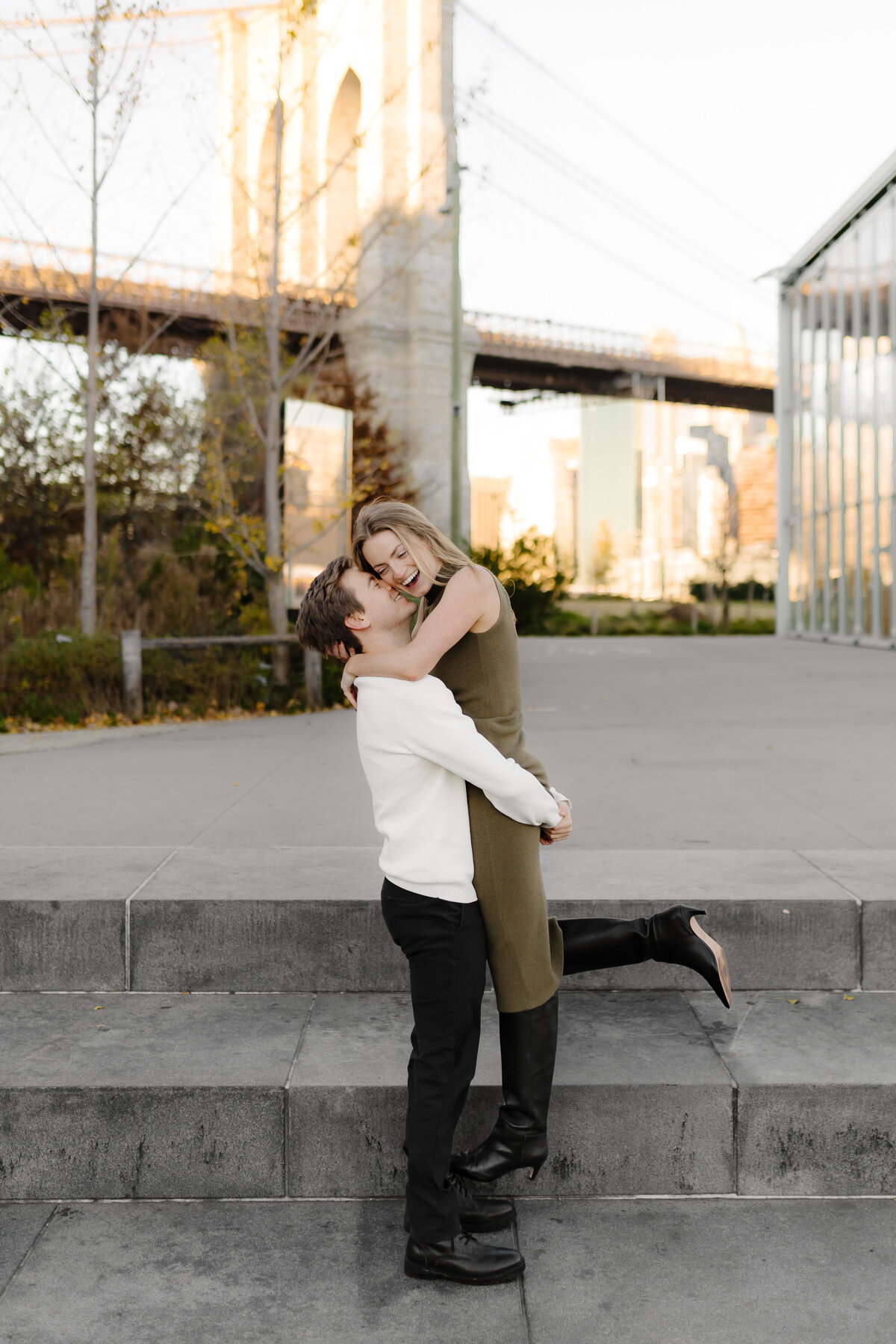 Brooklyn Bridge Engagement Photos 48