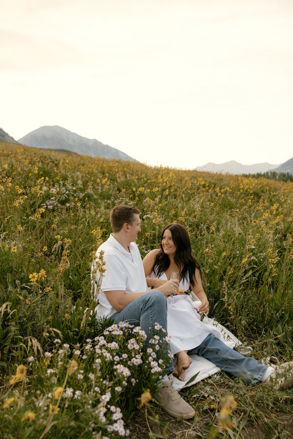 Abigail Anne Photography Colorado and Chicago Wedding and Couples Photographer — Portfolio Featured Story — Emily and Kayne's Engagement 37