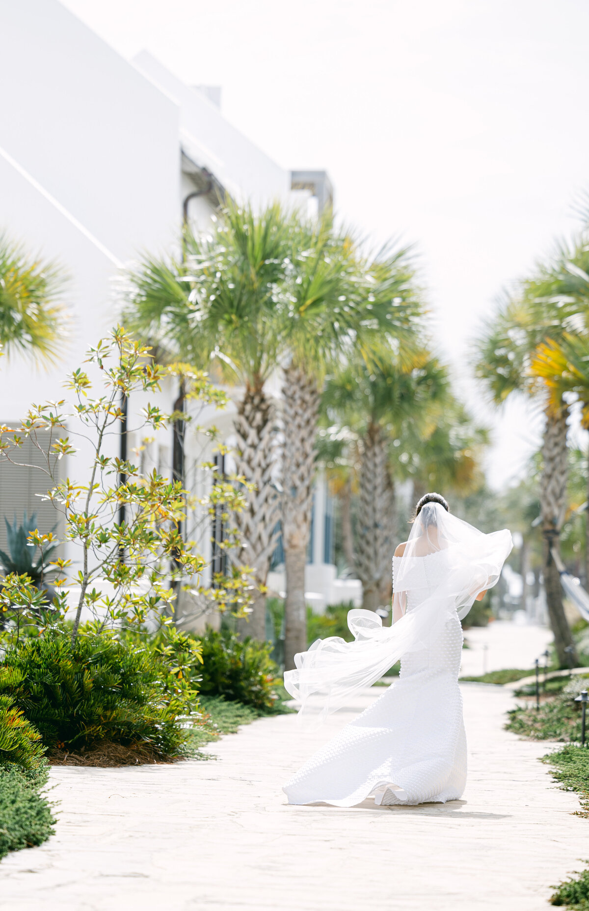 HDP-Green-FirstLookCouplePortraits-1