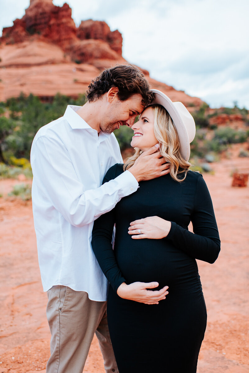 Arizona Maternity Photographer-31