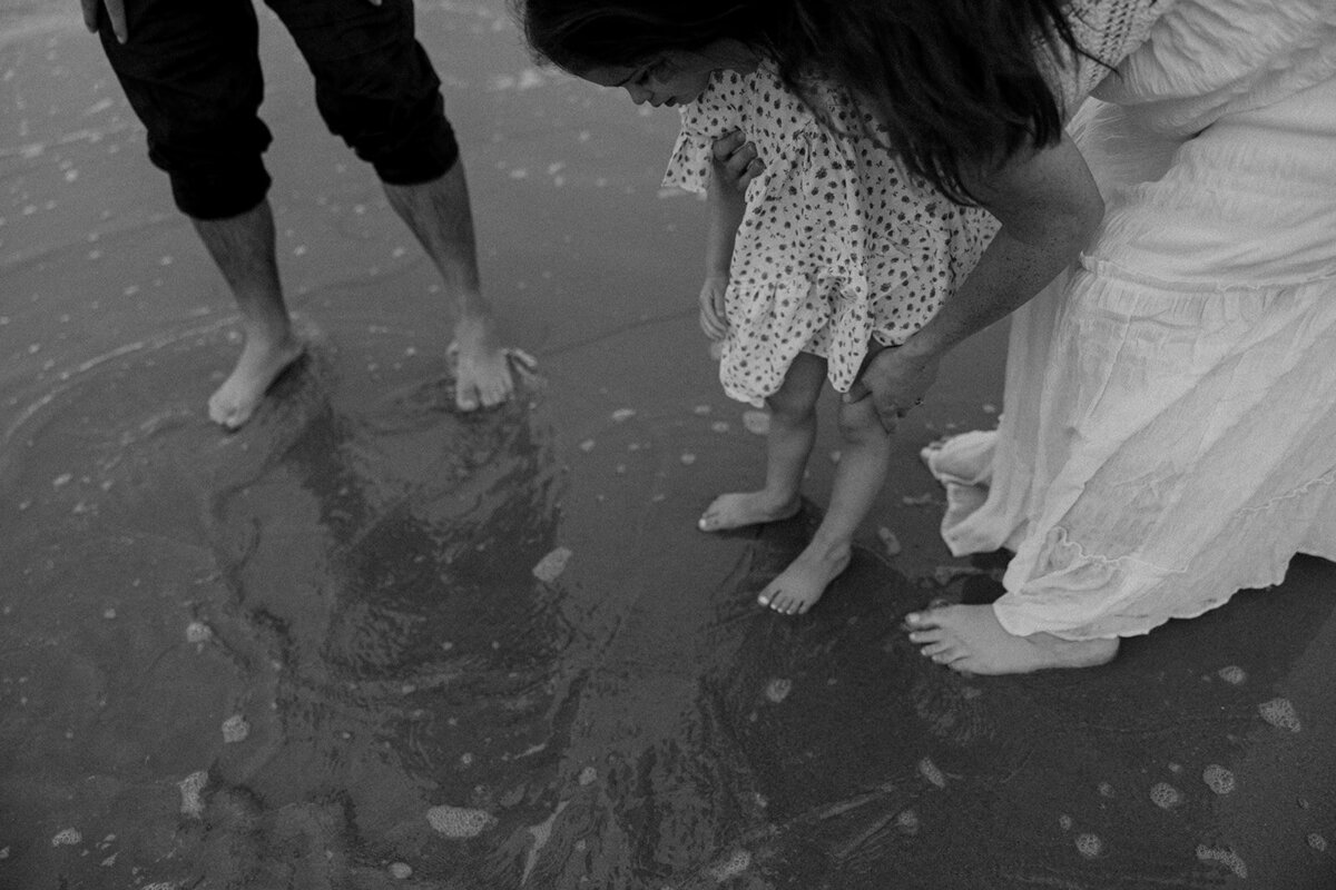 LeahyFamily_B&W-10