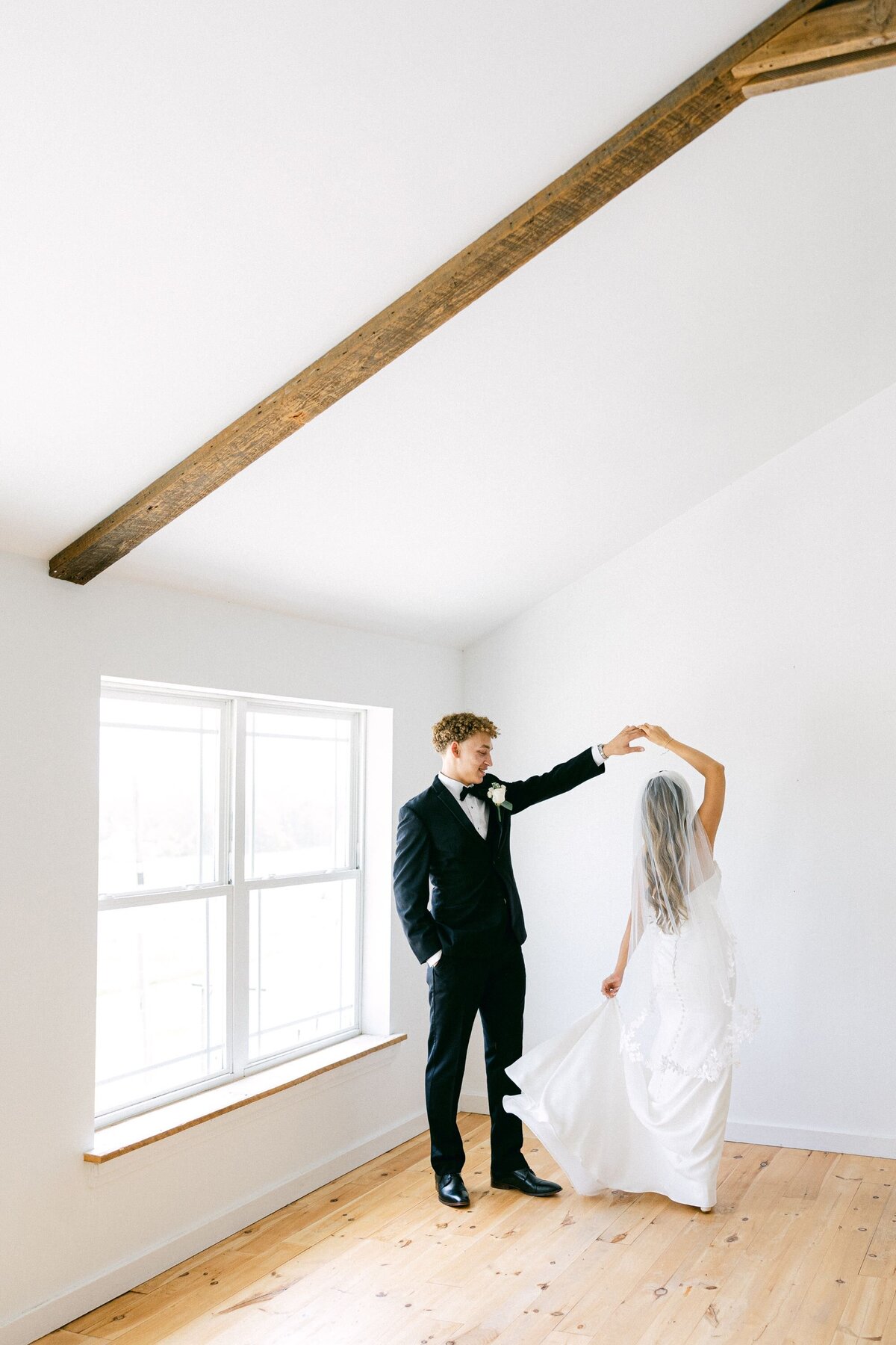 brittany-pannebaker-tampa-florida-destination-wedding-photographer-wedding-gracie-and-taelon-arkansas-preview-7