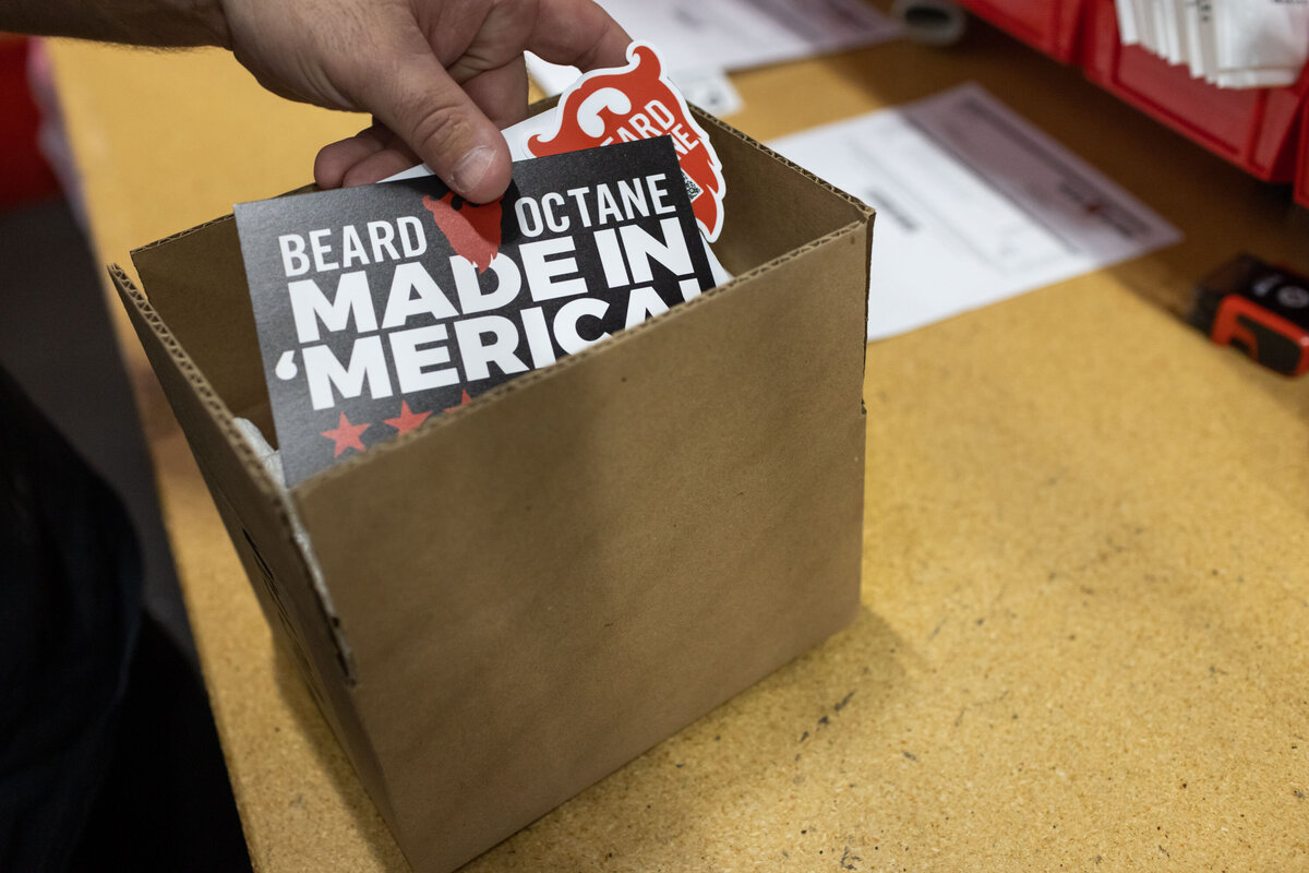 Packing and manufacturing lifestyle photography_beard octane_nicole bedard photography-1