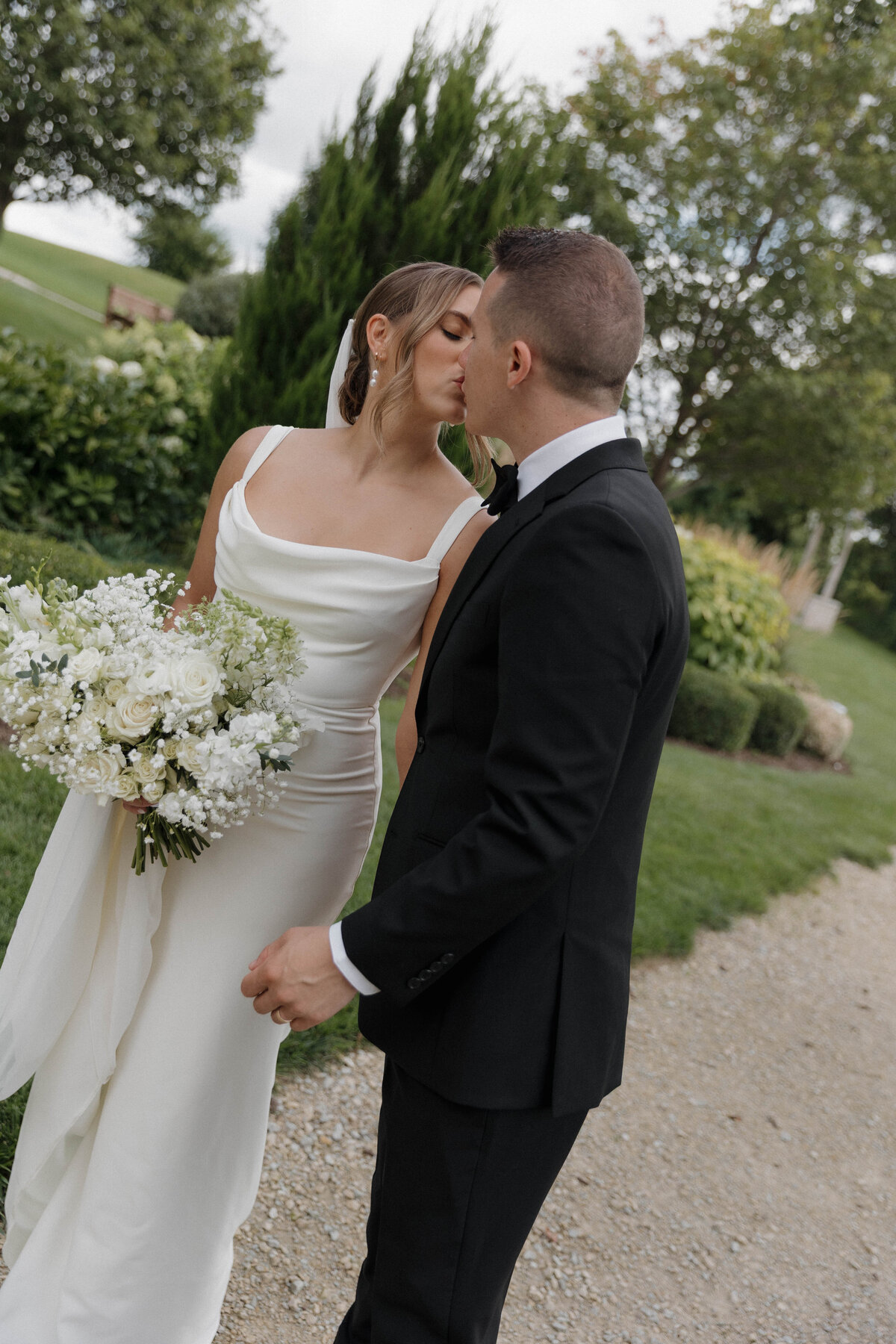 Legacy Hill MN Wedding Photographer-21