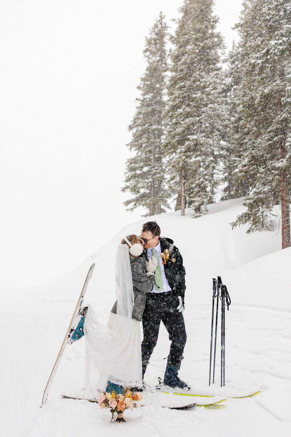 Colorado Elopement Photographer-11