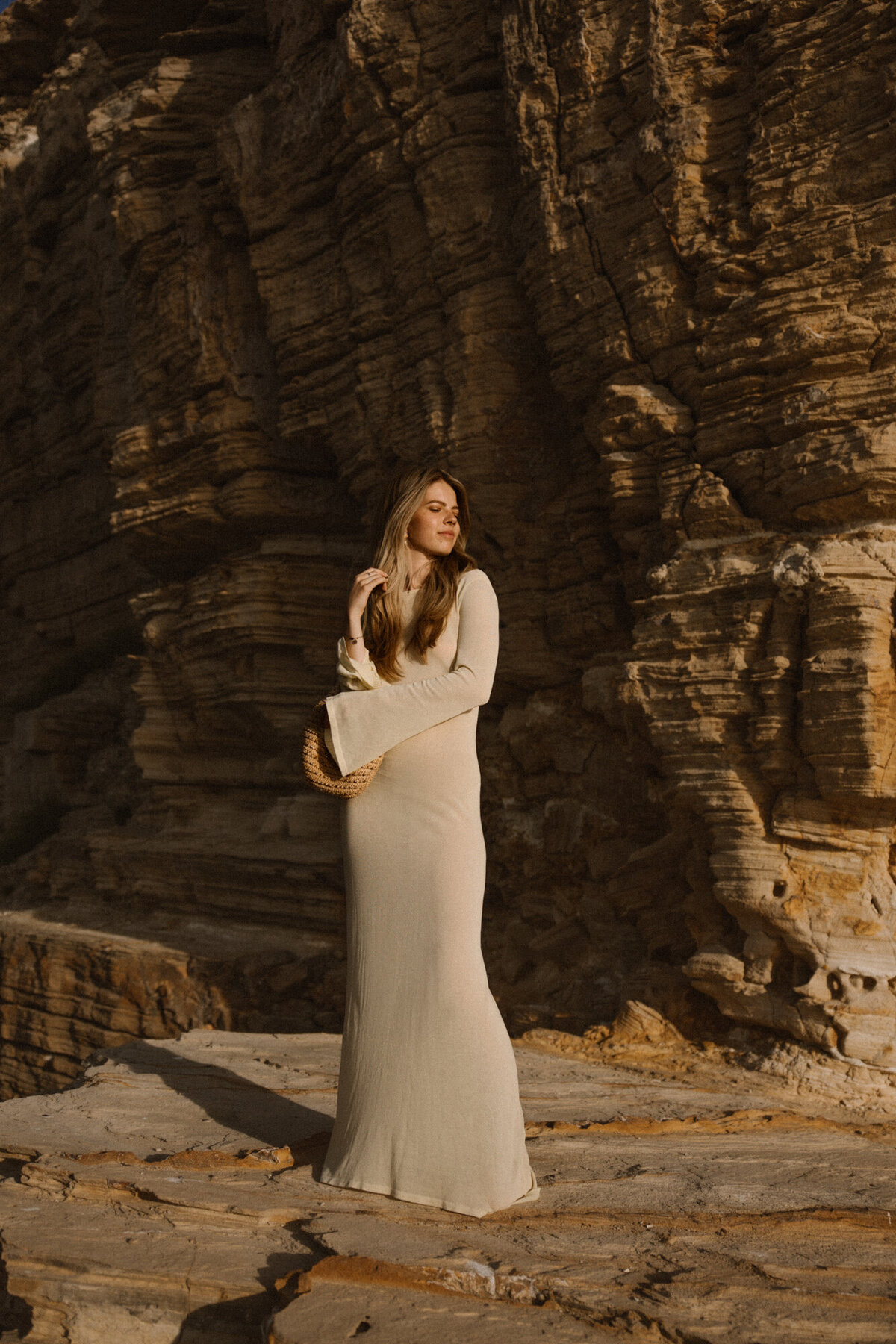 Personal_Branding_Shoot_Sunset_Rocks_Ibiza_Dress_Woman