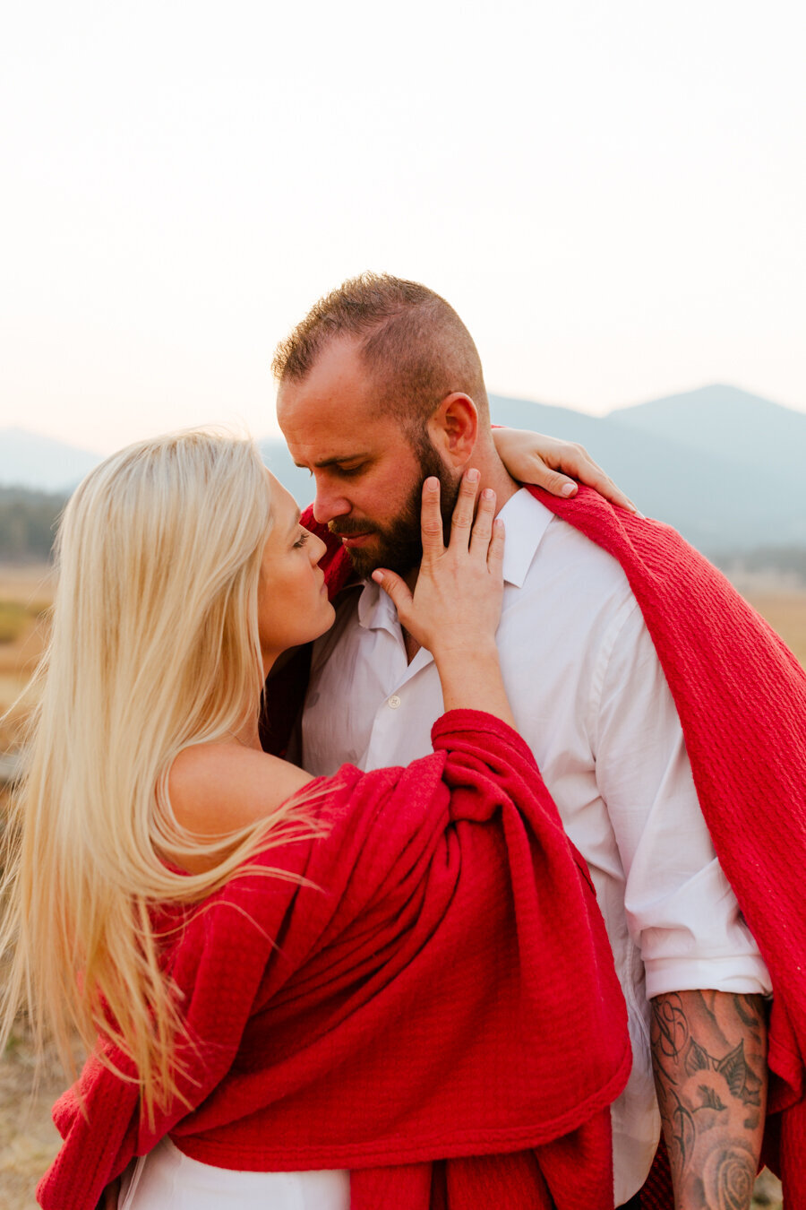 estes-park-engagement-rocky-mountain-national-park-engagement-couples-session-mountain-elk-lake-photography-23