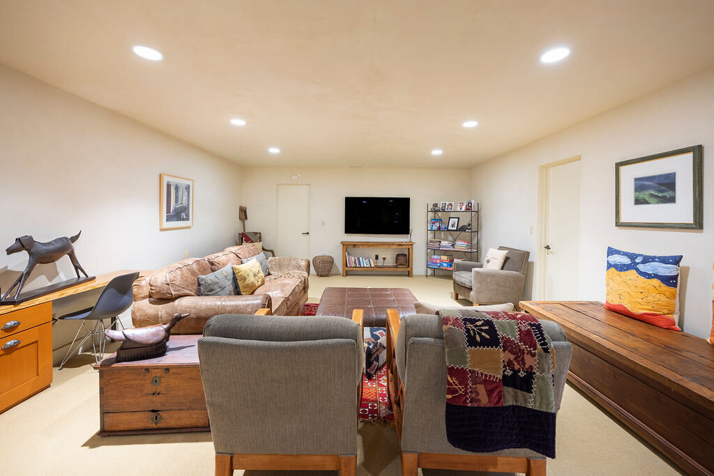 109NealeAve-27