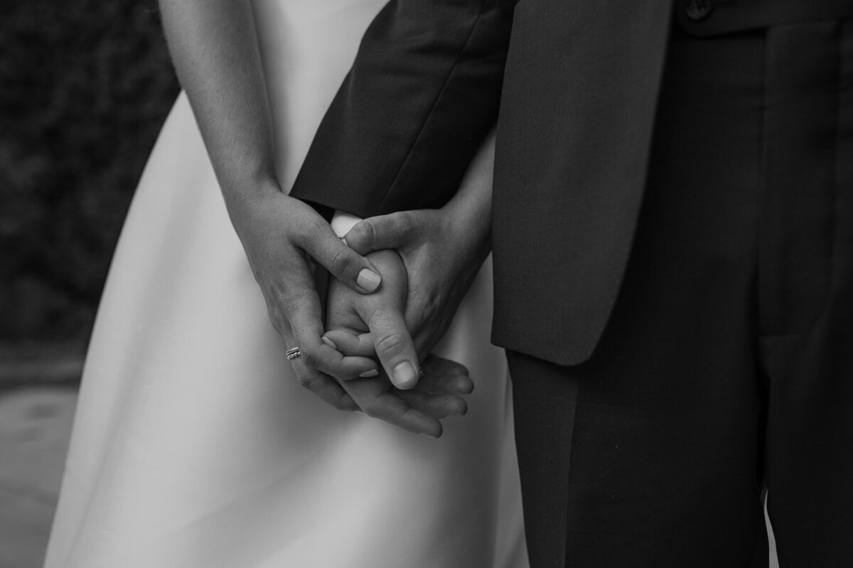 toronto-downtown-spadina-museum-the-great-hall-wedding-couples-session-summer-torontovibes-romantic-whimsical-artsty-indie-movie-628