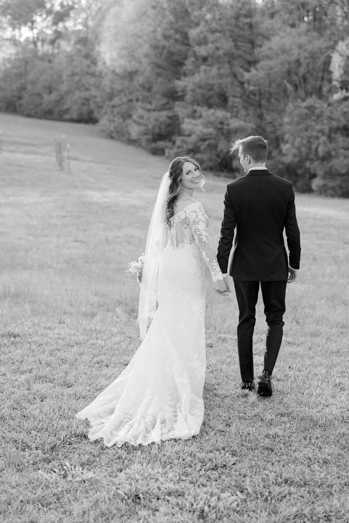 Joyous-Springtime-Christain-Wedding-The-Farm-On-Cotton-North-Carolina-AC-11