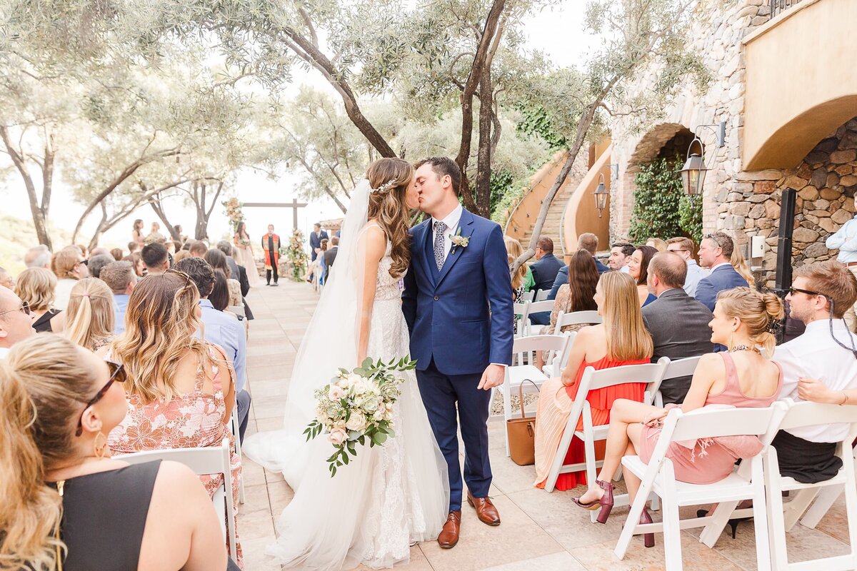 Scottsdale-Wedding-Photographers-Desert-Mountain-Bride-Groom-Ceremony-1406