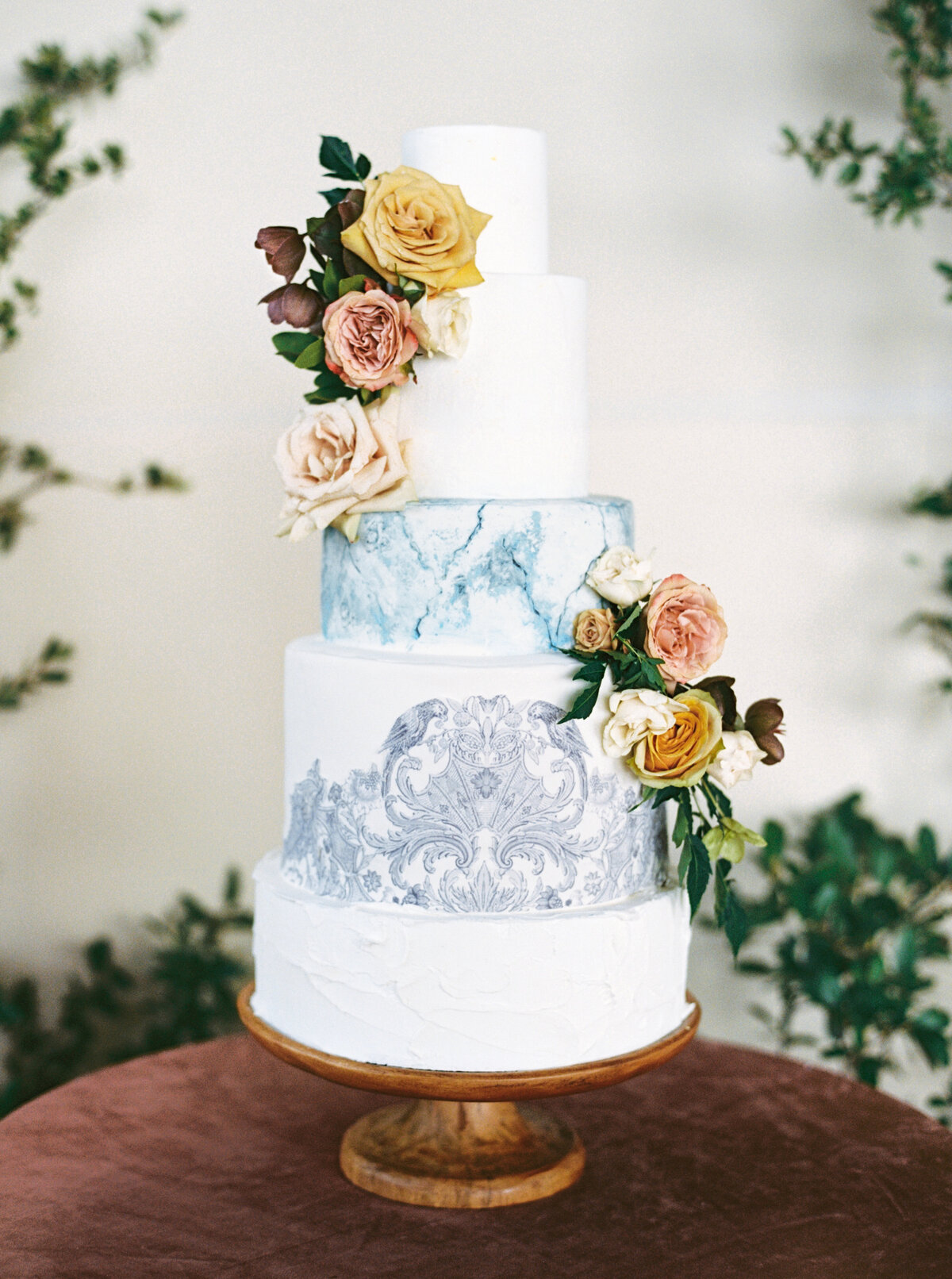 max-owens-design-italian-villa-wedding-25-cake