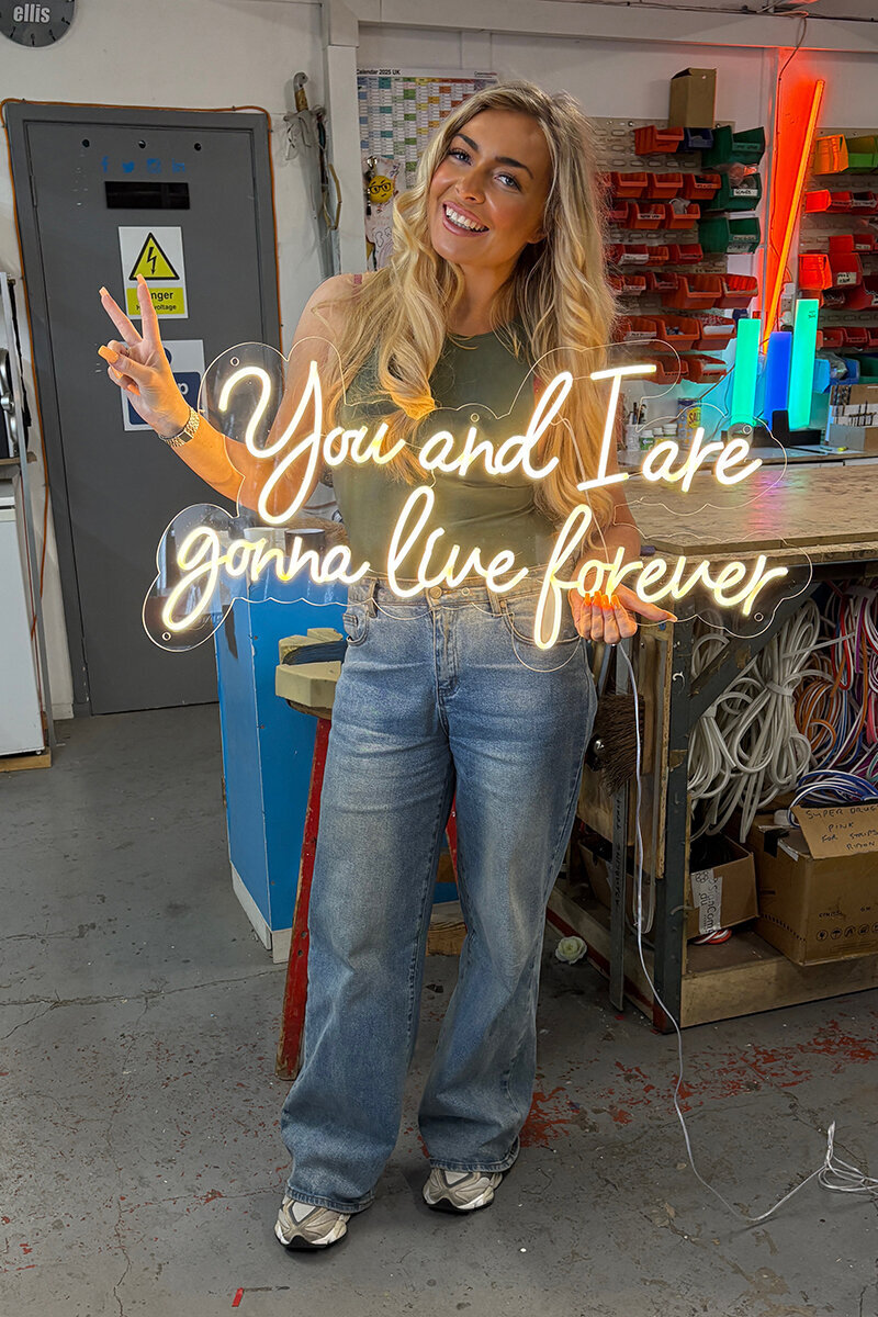 ellis-signs-custom-neon-oasis-live-forever-sign-newcastle-gateshead-north-east