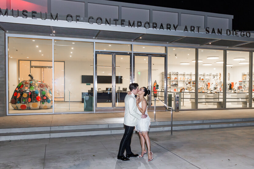 bride-and-groom-in-front-of-museum-of-contemporary-arts-san-diego