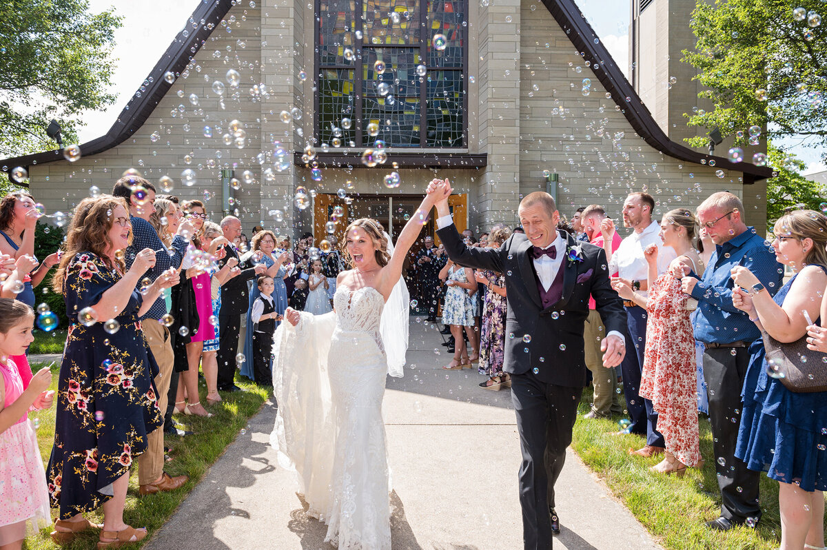Detroit-Wedding-Photographer-The-Landing-075