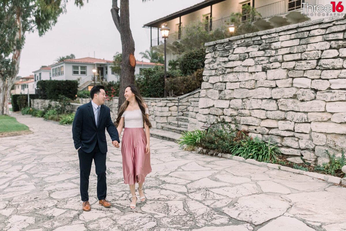 Malaga Cove Plaza Engagement Photos-1018