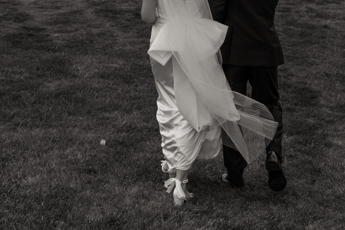 Wedding Dresses with Bows 