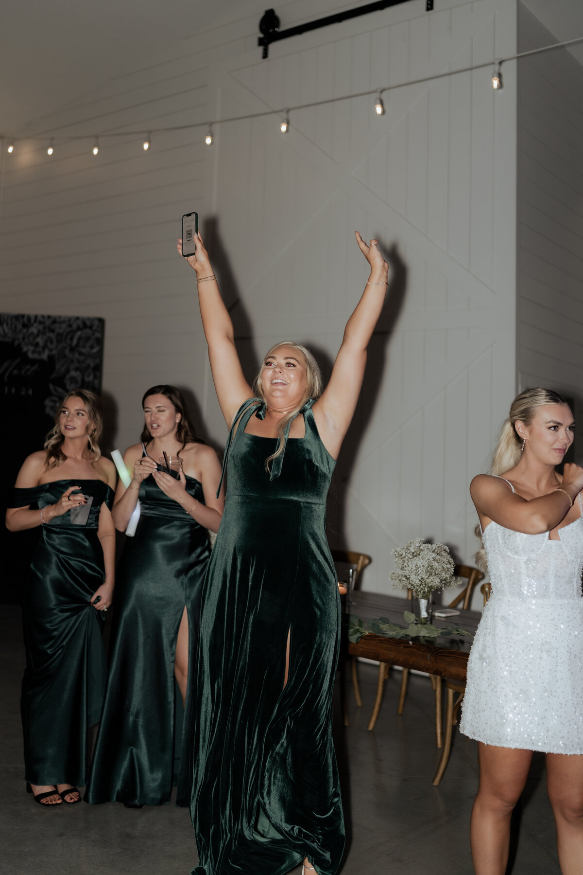 pile-wedding-1047