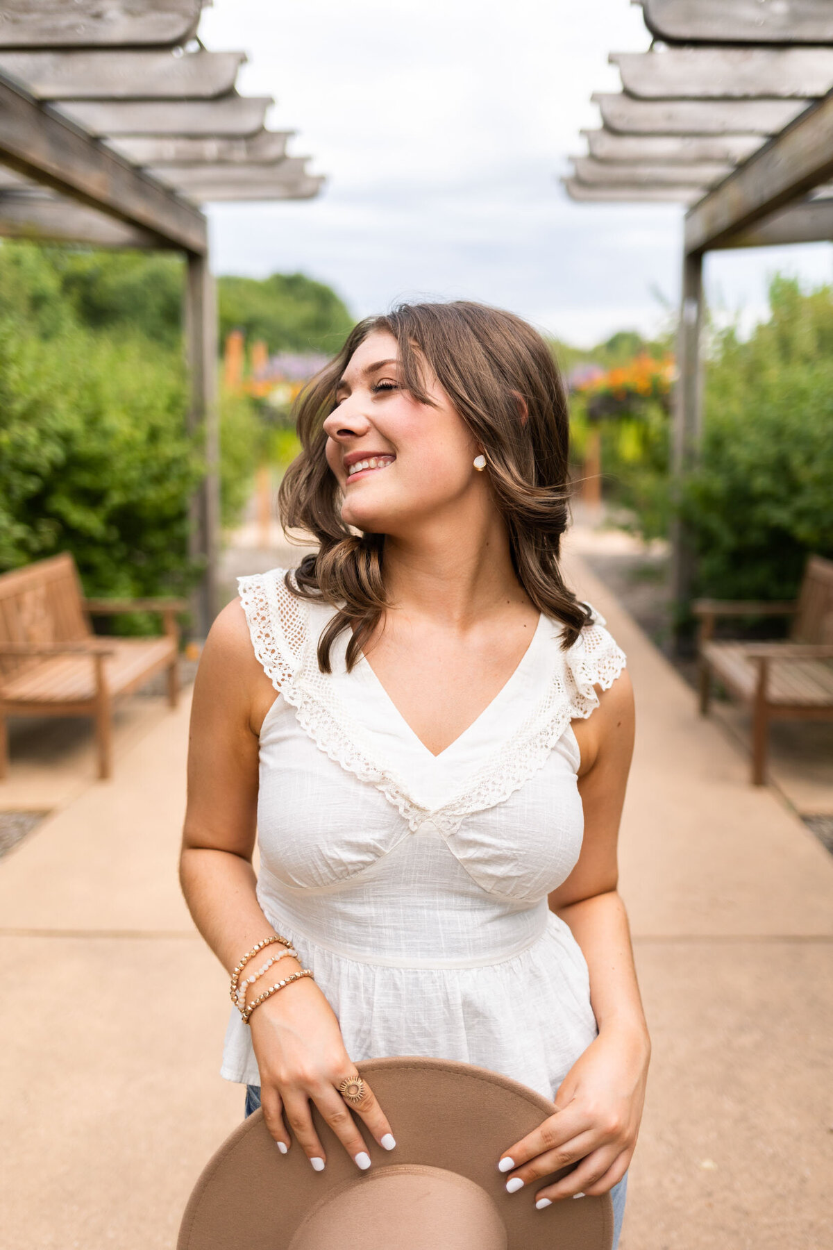 Kansas_City_Senior_Graduate_Photographer-45