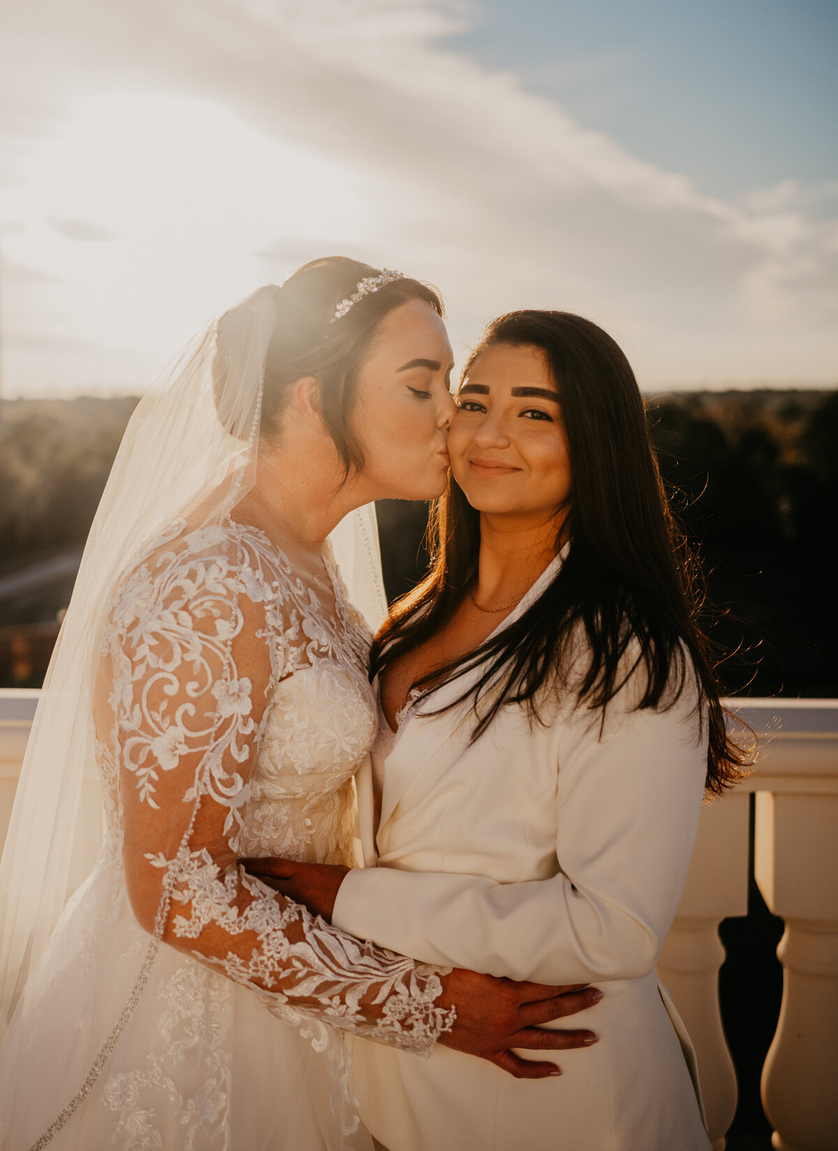 mariah-lacy-photo-whitehurst-gallery-lgbtq-elopement-chantilly-chic-celebrations-5