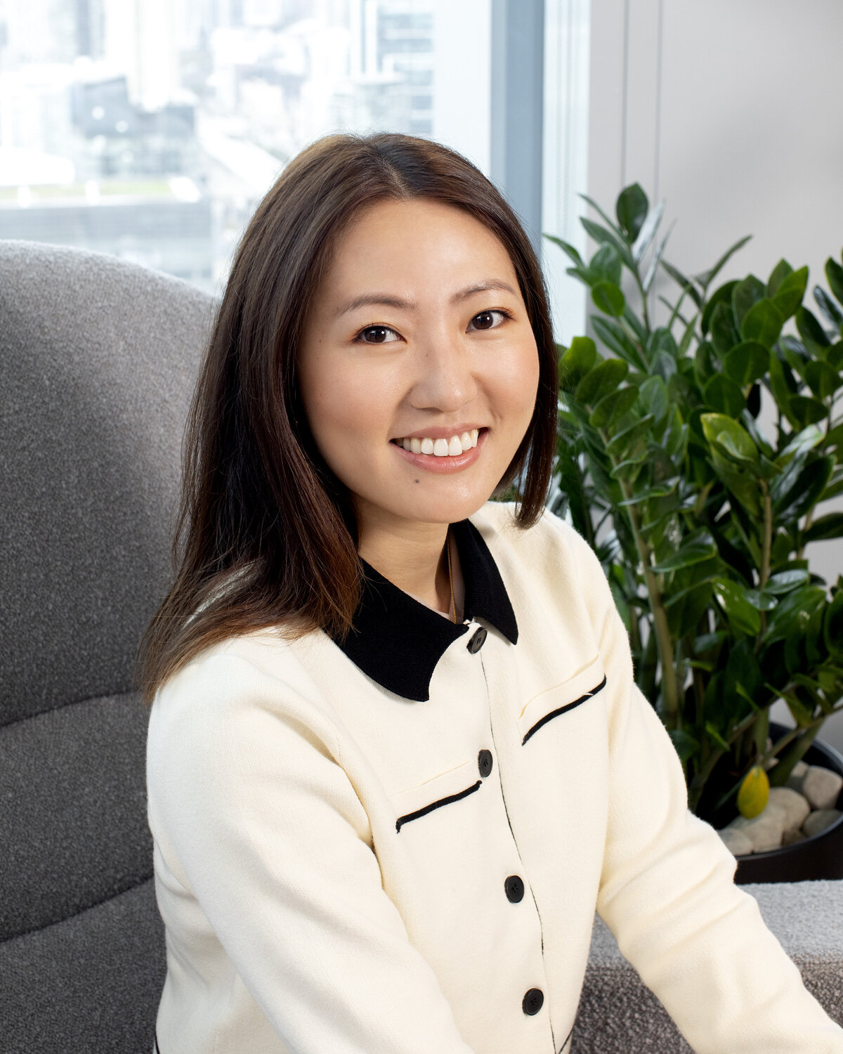 Jana Tian - 070A9530