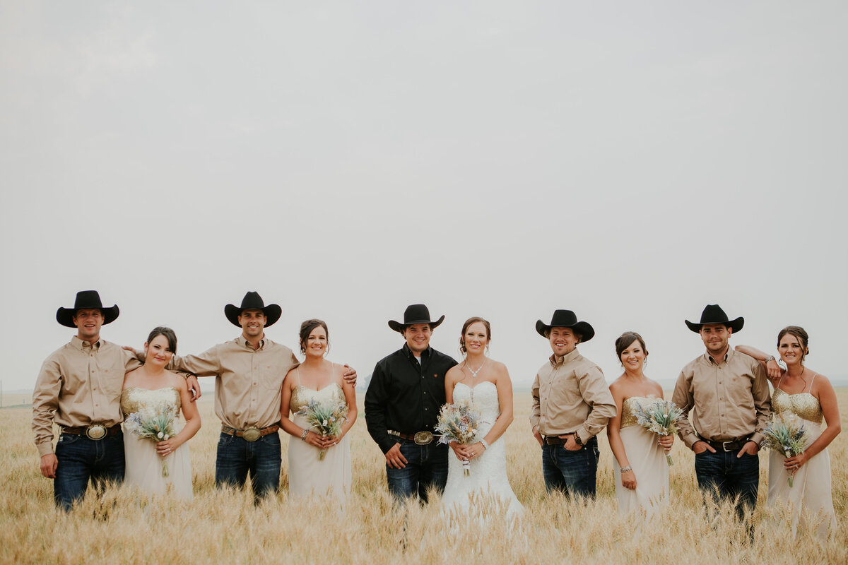 Kirstie+Shadoe_Strathmore-Horse-Carriage-Wedding-153