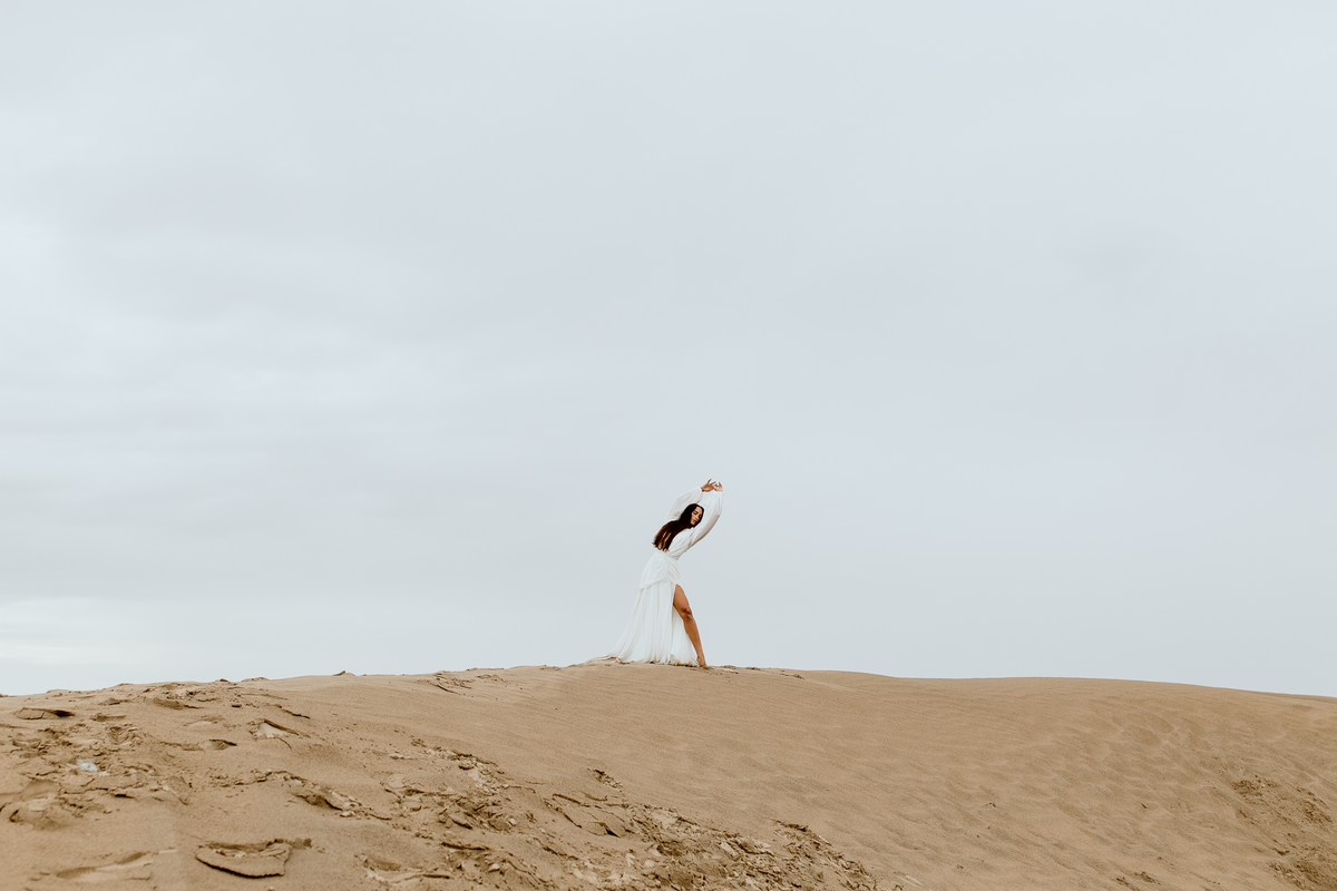 Desert Camel Elopement | Carly Crawford Photography-2