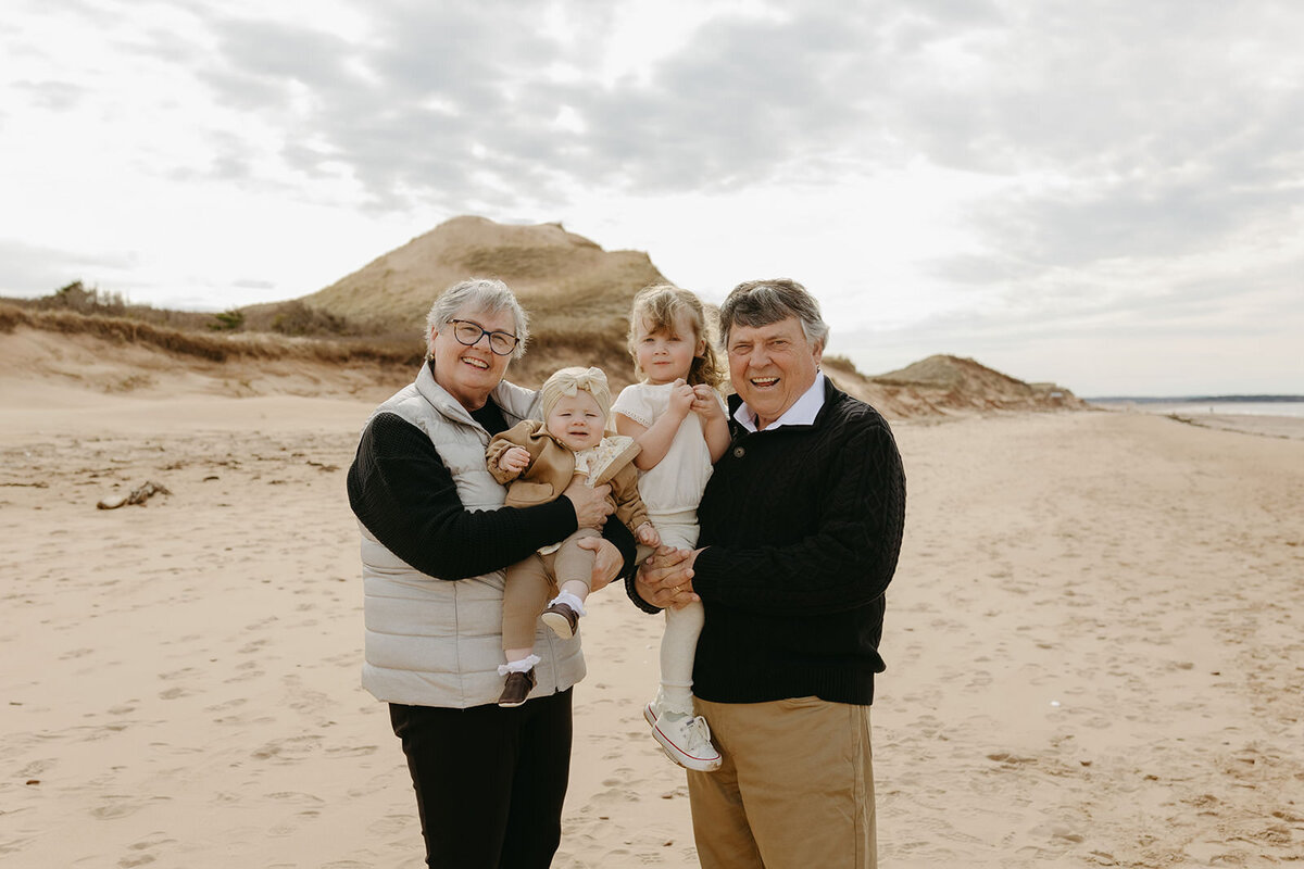 Families-Melissa-Harding-Photography-family-photographer-Prince-Edward-Island-PEI-Canada6