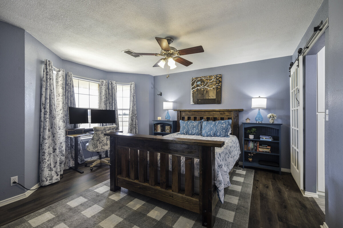 8229EastLoneOak-2