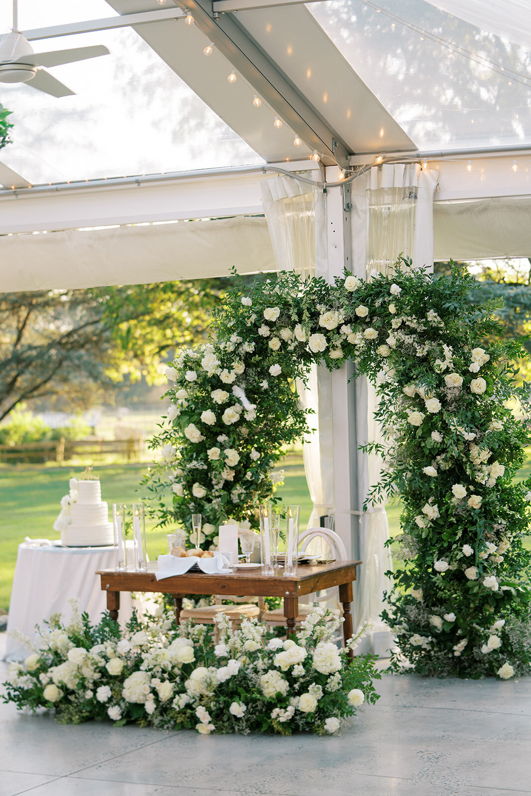Bellevue Hall Wedding-08527
