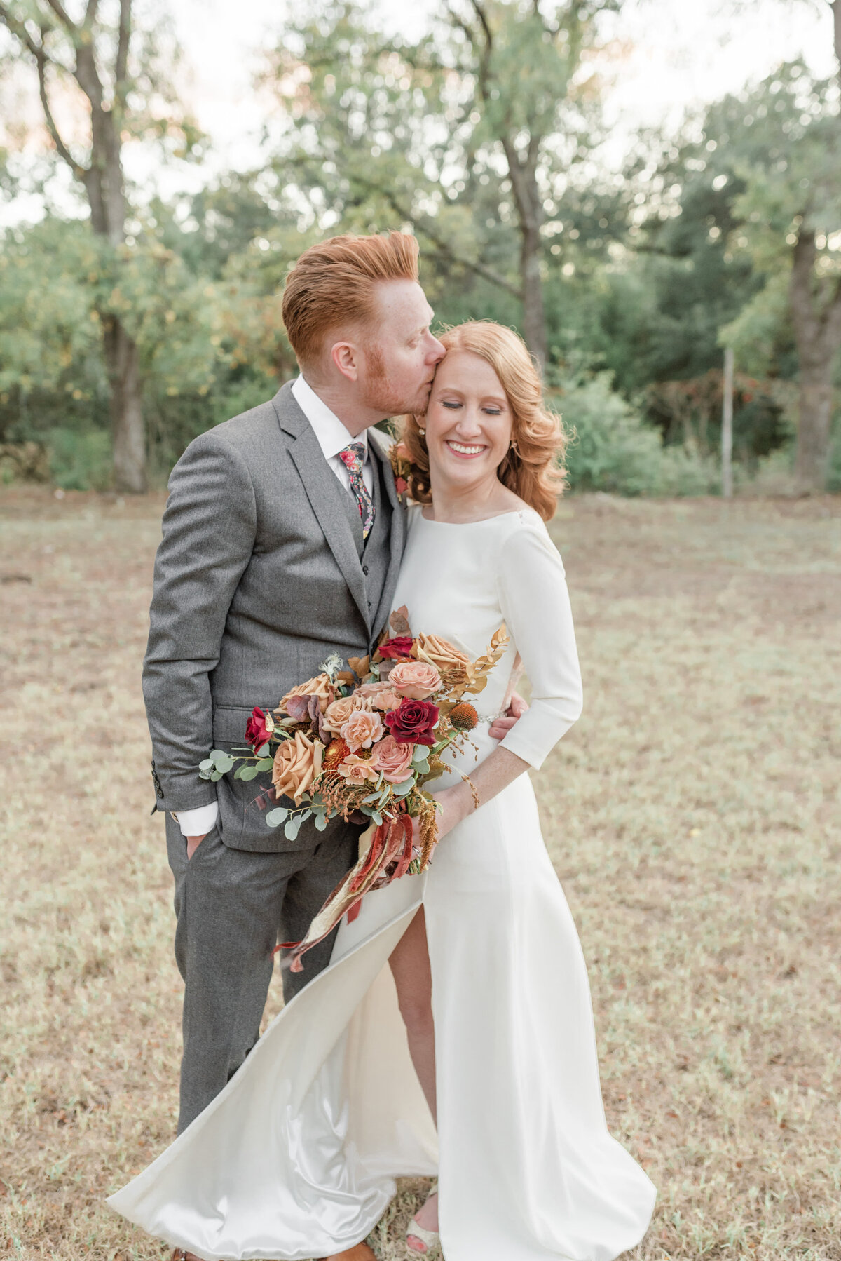 The-Addison-Grove-Elegant-Fall-Wedding-Photos-1018