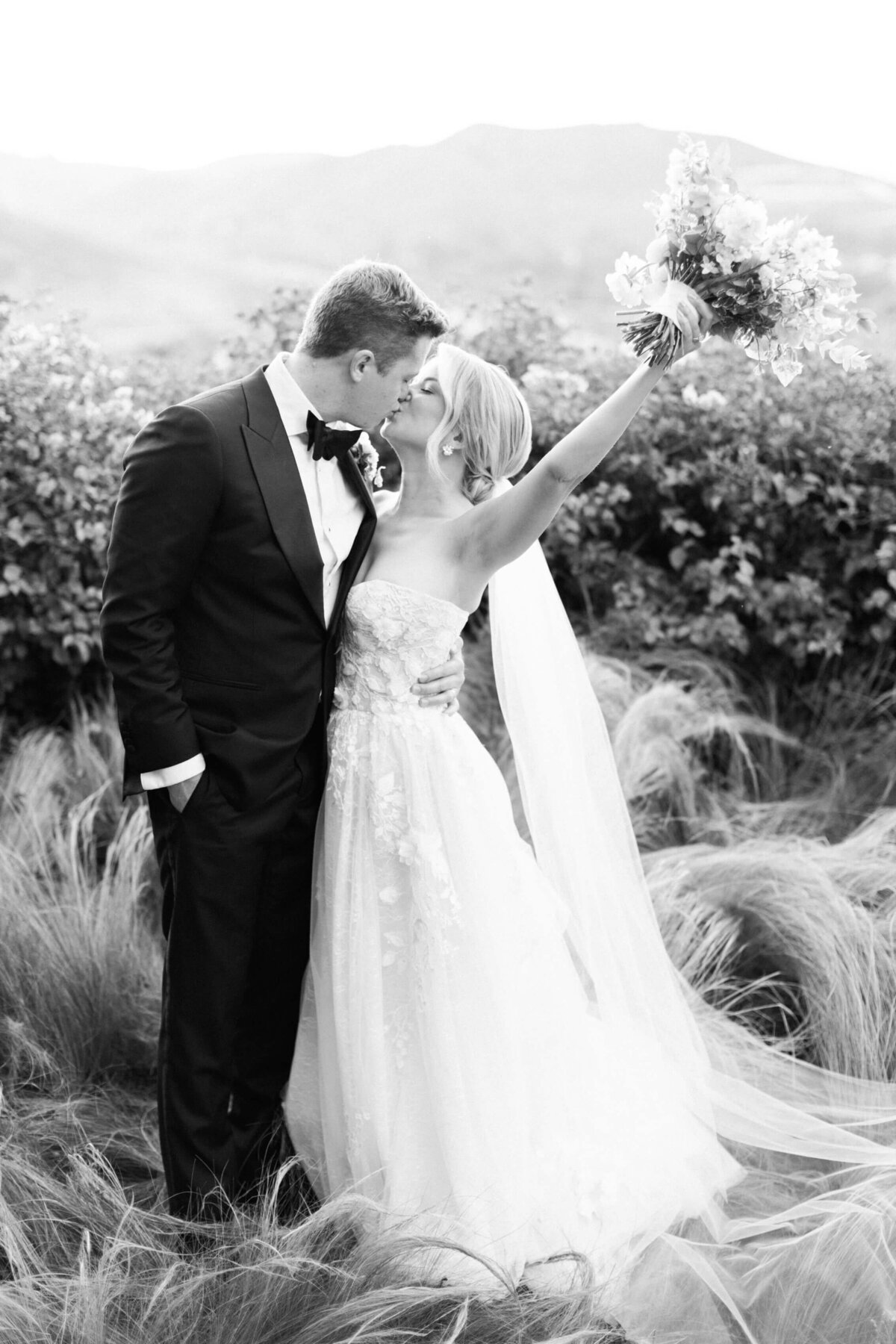 Quail-Ranch-Wedding_Simi-Valley-Wedding_Southern-California-Wedding-Photographer_Lisa-Leanne-Photography_60