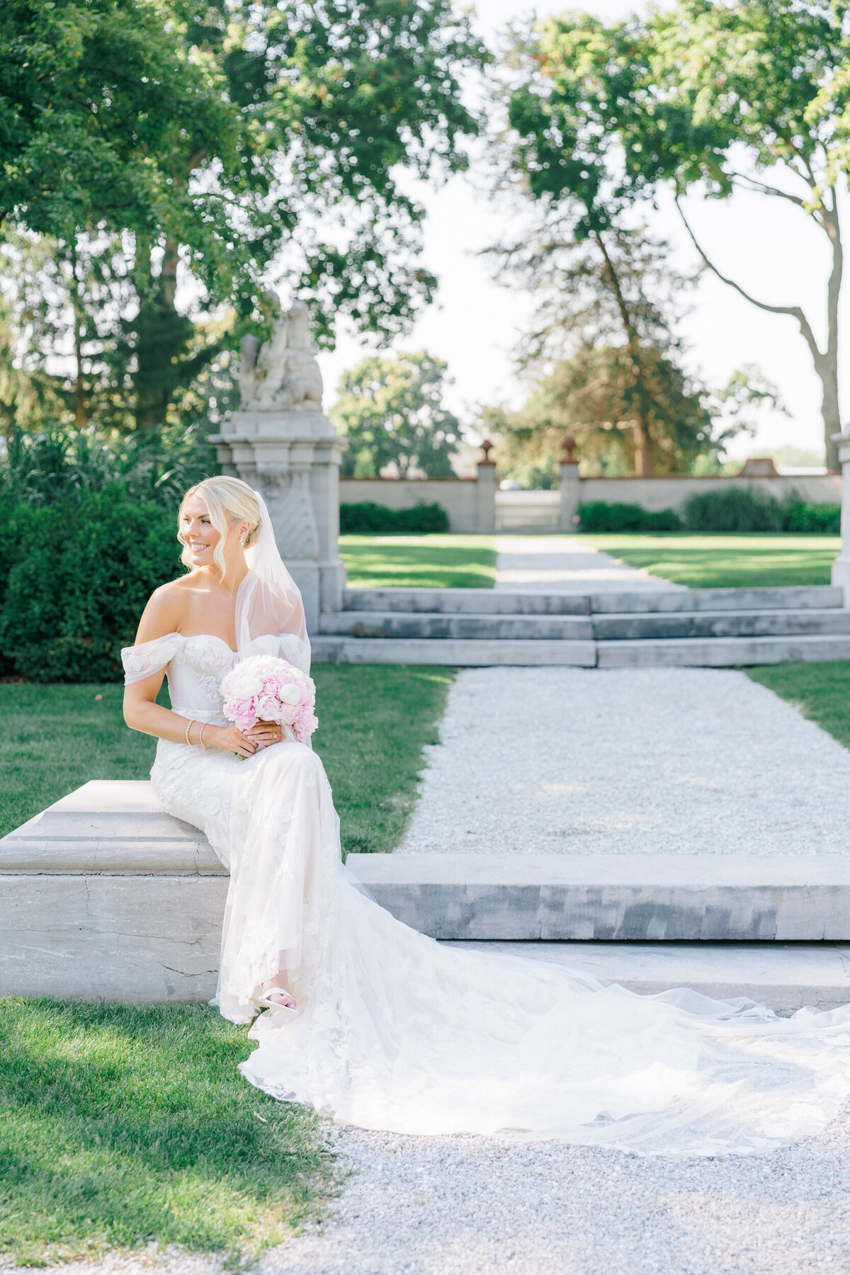Lexi Benjamin Photography_Summer Armour House Wedding_07.12.24-93