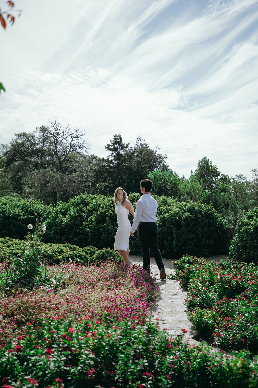 meredith-michel-photography-floral-path-couples-portrait-richmond-va