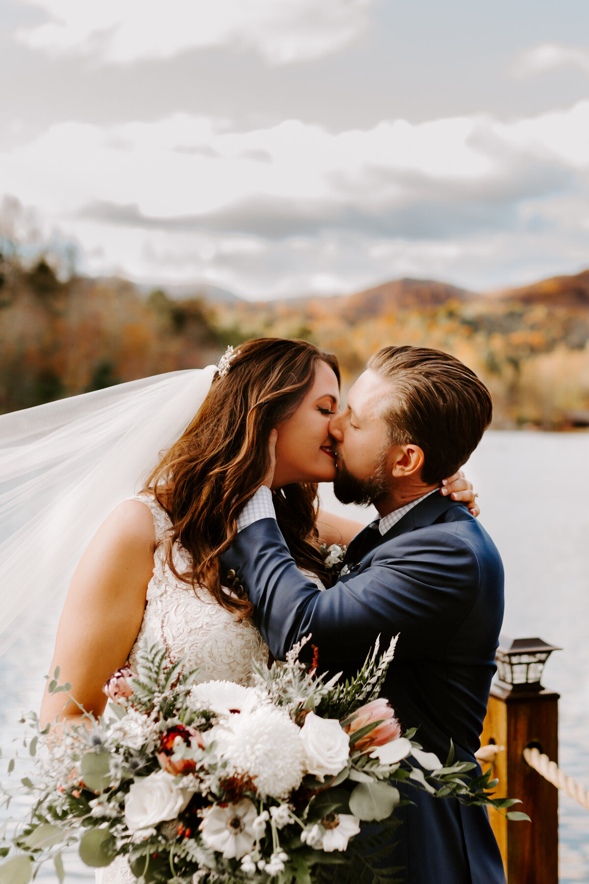romantic-lakeside-elopement-Ellijay-Georgia-Kevin-and-Megan-515