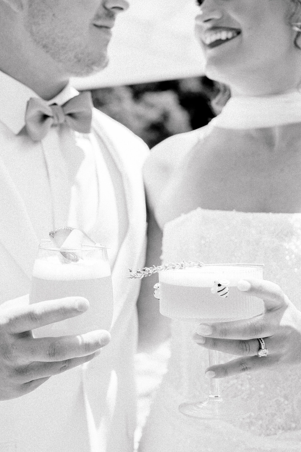 bride-and-groom-signature-drink-portrait-ct-wedding-planner