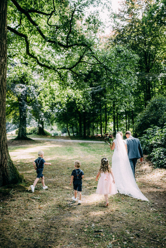 Bruiloft Lisanne & Mark - Landgoed Rhedenoord - NINA WEDDINGS - Tintelend Trouwen - Romy Dermout Photography-286