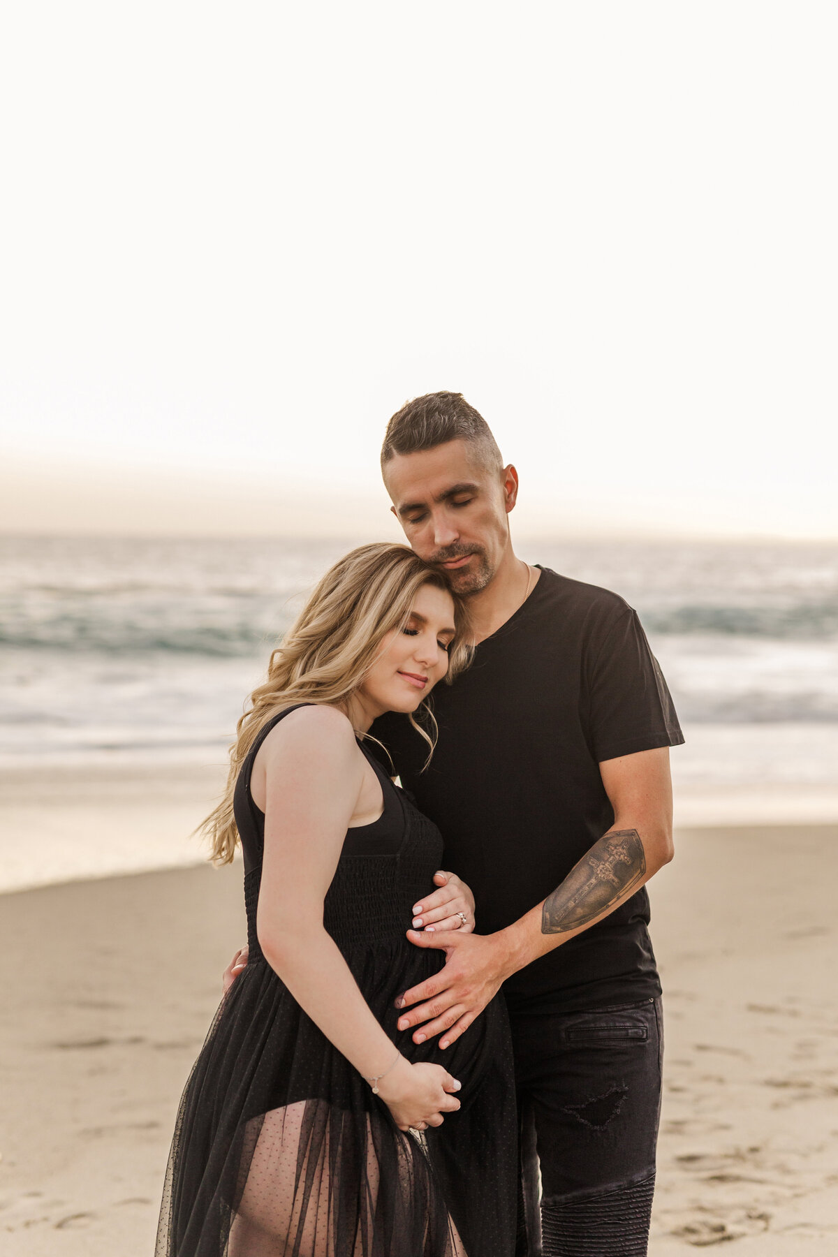 victoria_beach_maternity_photo-106