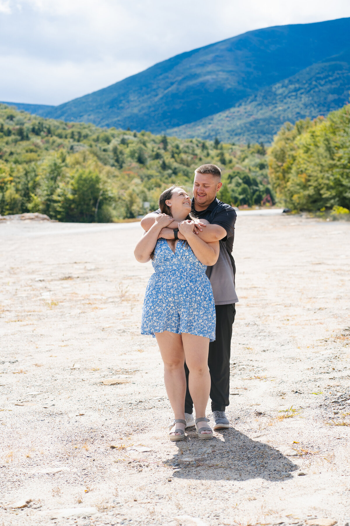 Capture breathtaking engagement photos in the White Mountains. Stunning landscapes, adventurous vibes, and timeless moments in nature.