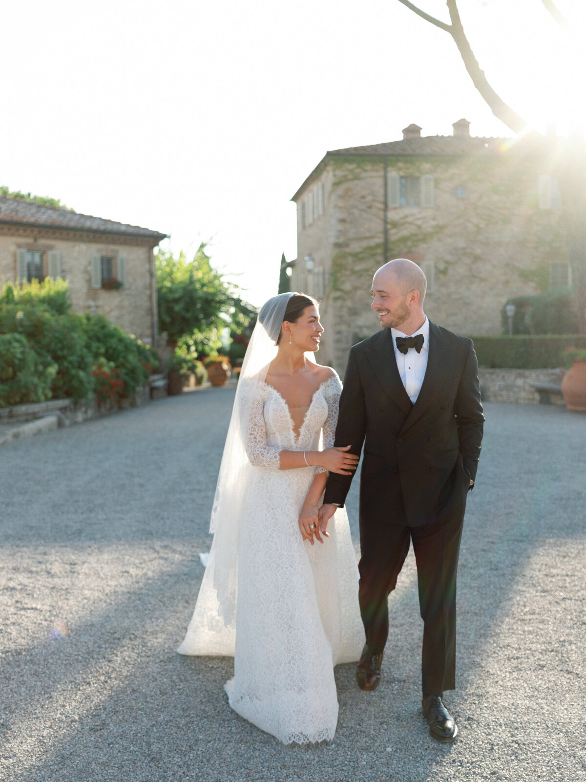 AshleyPigottEvents-Destination-Wedding-Weekend-Valentina&Stefano-BorgoSanFelice-Italy-090