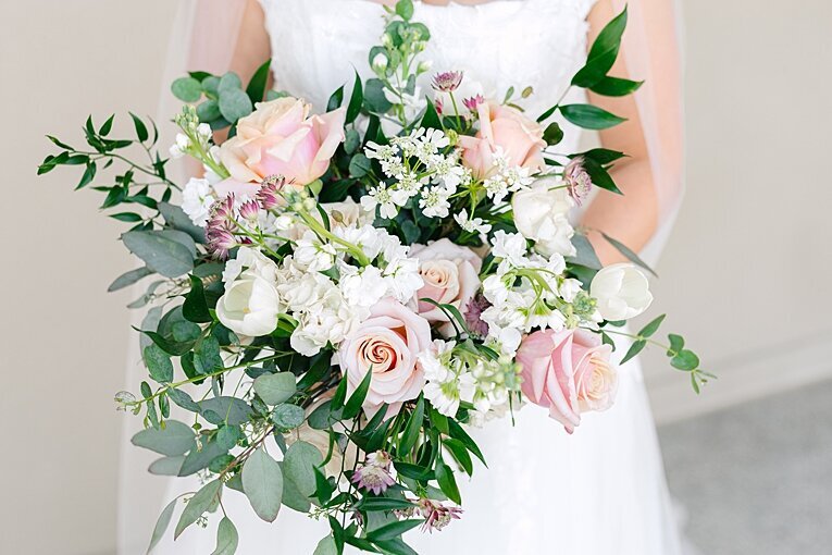 The-War-Memorial-Grosse-Pointe-Farms-detroit-Michigan-wedding-photographer_0015
