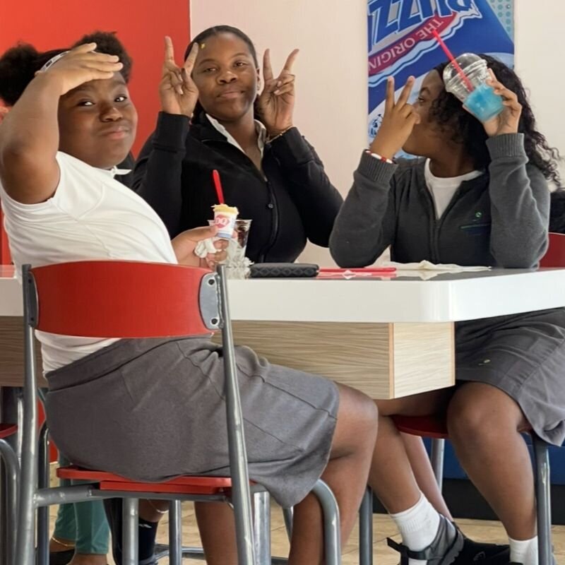 Gallery-students-bahamas-global-academy (13)