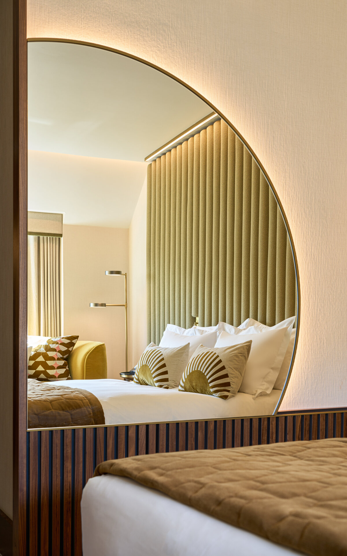 Waterstone - Fitzwilliam Hotel - Dublin - Luxury Boutique Hotel - 5th Floor Room Detail Full Res