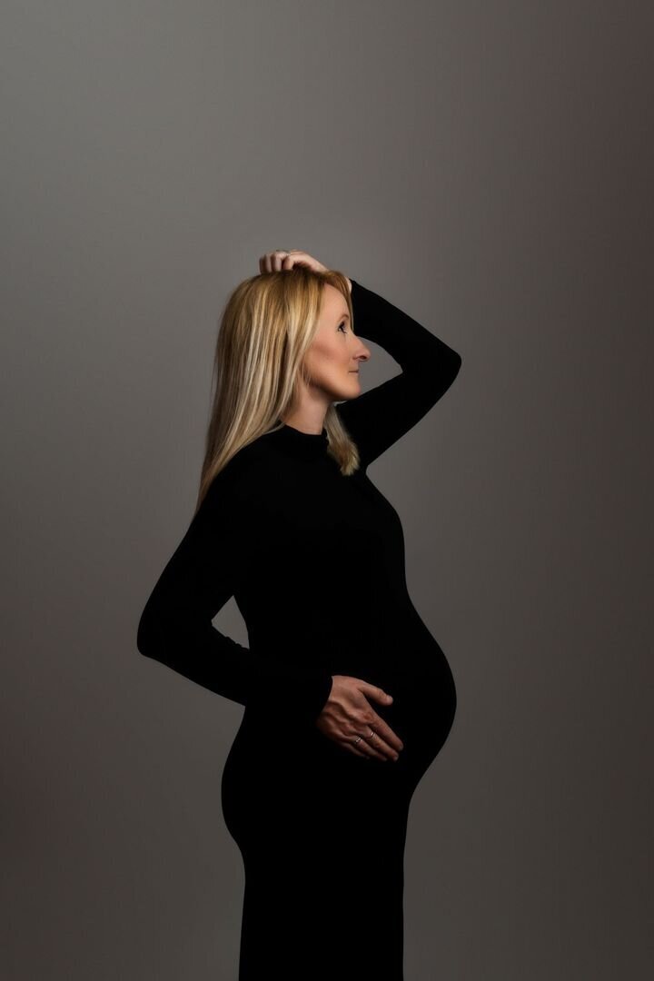 maternity carmarthenshire andrea b photography black dress classic