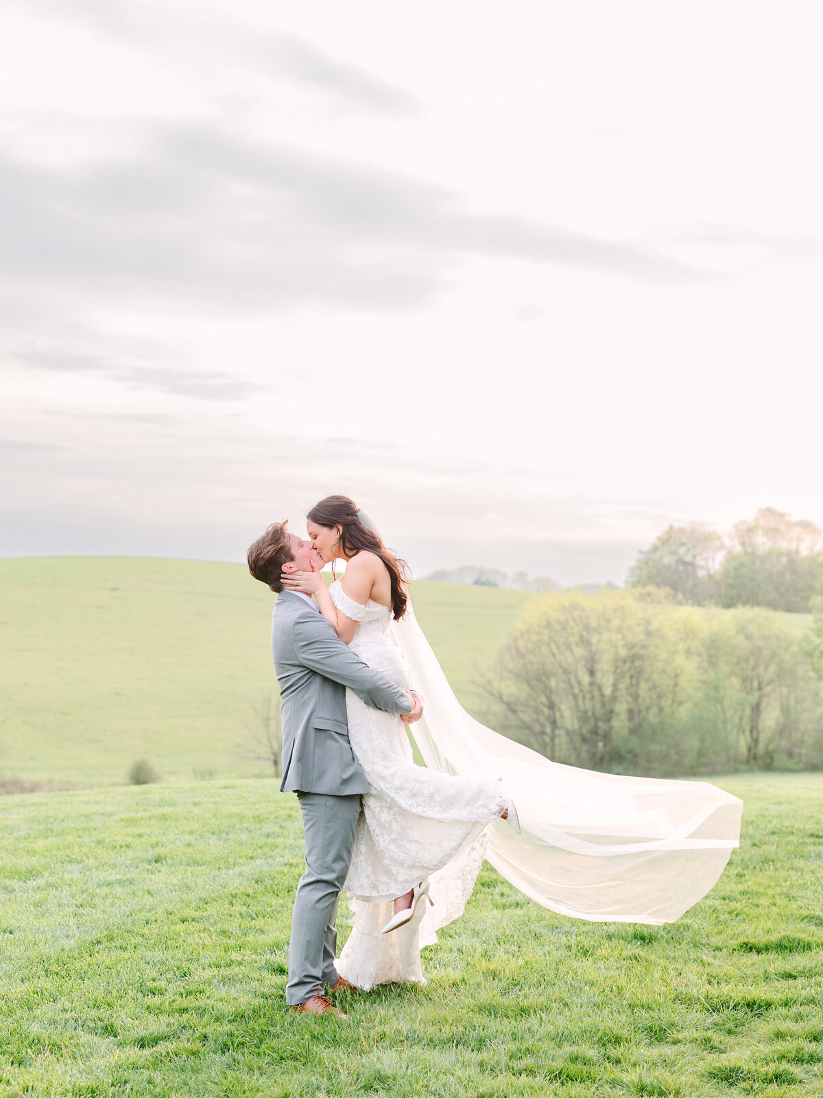 ragan&austin_bride&groom-5_2023_stacyprestonphotography-98