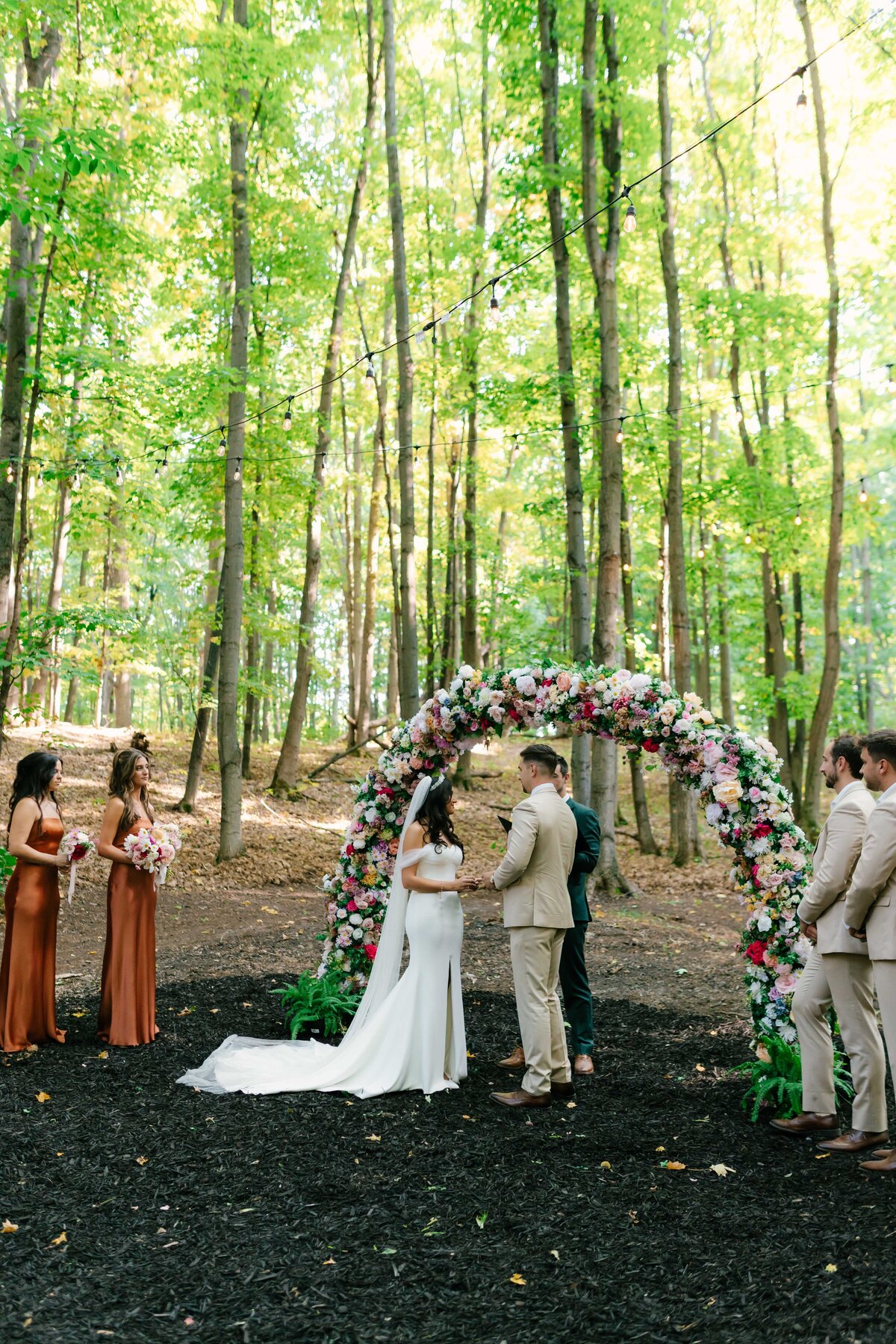 bay-view-wedding-at-gallagher-farm-northern-michigan-2