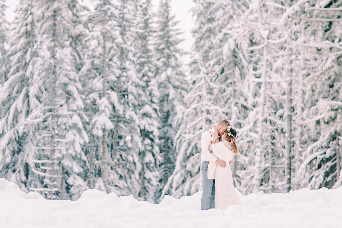 Winter Mount Hood Wedding, Rachel Howerton Photography (54)